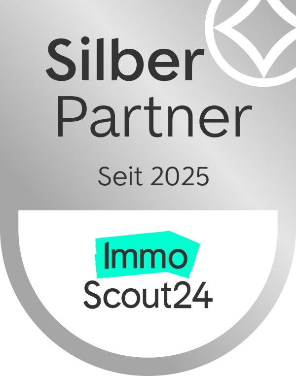Zeigt Immo Scout24 Plakette in Silber